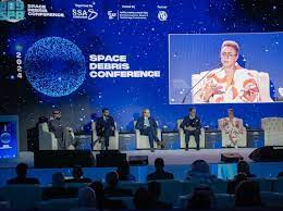 مؤتمر-“الحطام-الفضائي”-يواصل-مناقشة-استدامة-قطاع-الفضاء-ومستقبل-اقتصاده